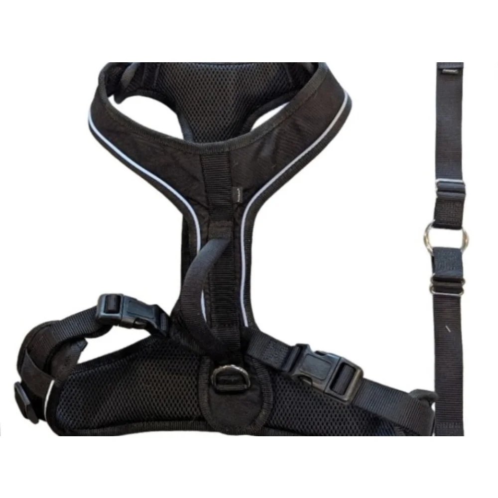 PetSafe EasySport Dog Harness Black White Adjustable Sizing Barely Used